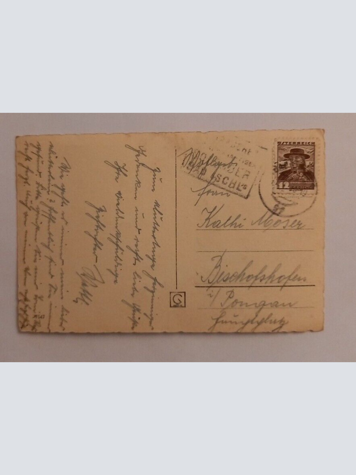 Mutter mit Brief und Rosen 600637A gr D