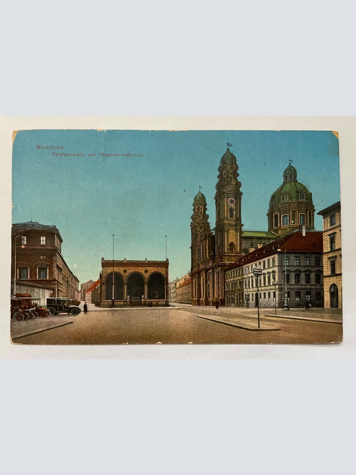 München Feldherrnhalle & Theatiner-Hofkirche Stadt Bayern Deutschland 8478 K TH