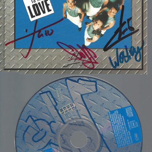 CD-CONSTRUCTION WHAT IS YOUR LOVE-- MIT AUTOGRAMM