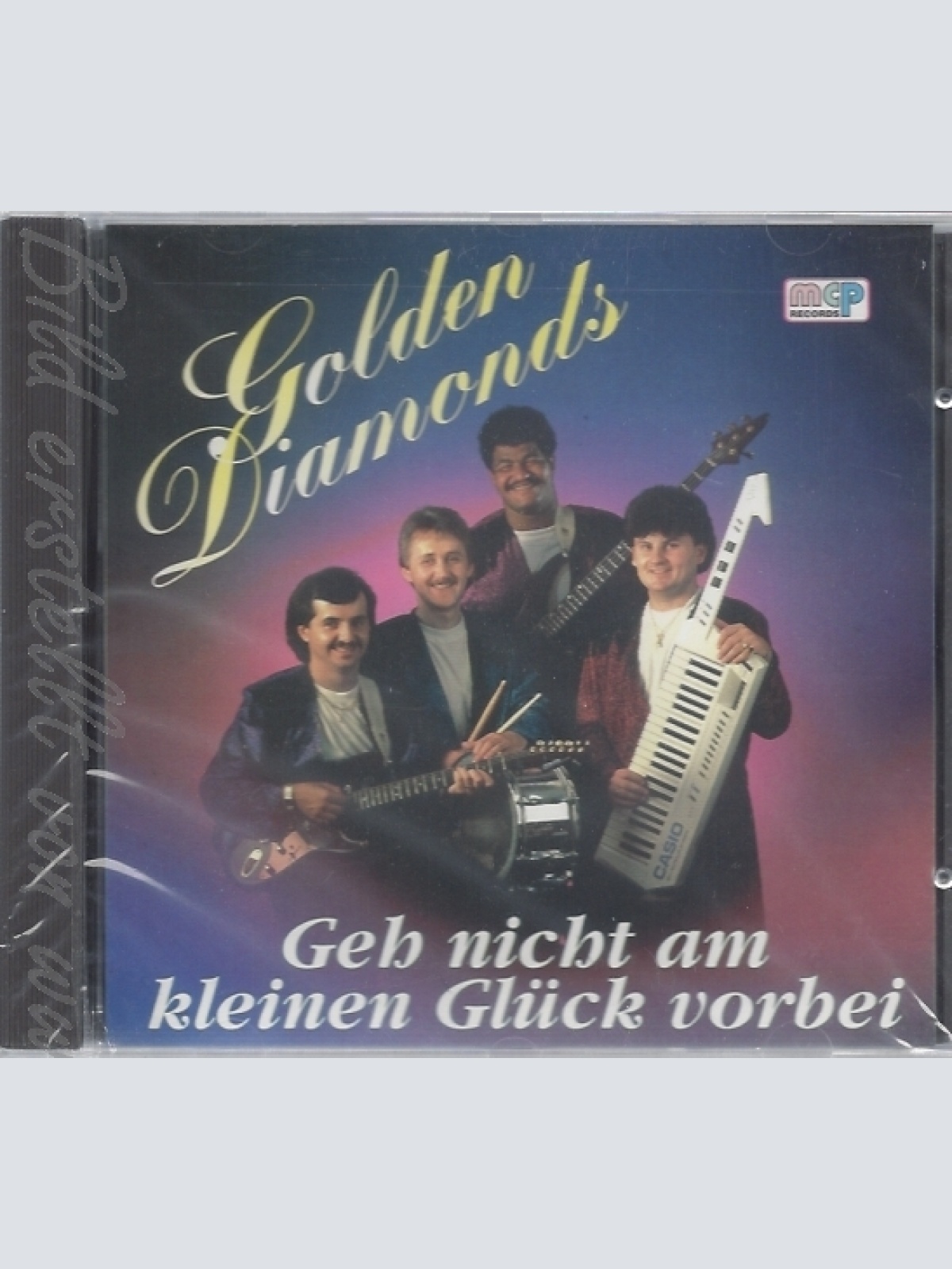 CD--GOLDEN DIAMONDS--GEH NICHT AM KLEINEN GLUECK VORBEI