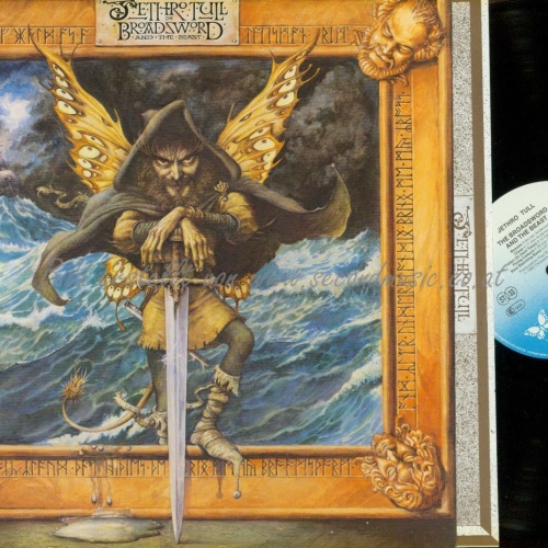 LP --  Jethro Tull  The Broadsword And The Beast  // OIS // DE / 204603