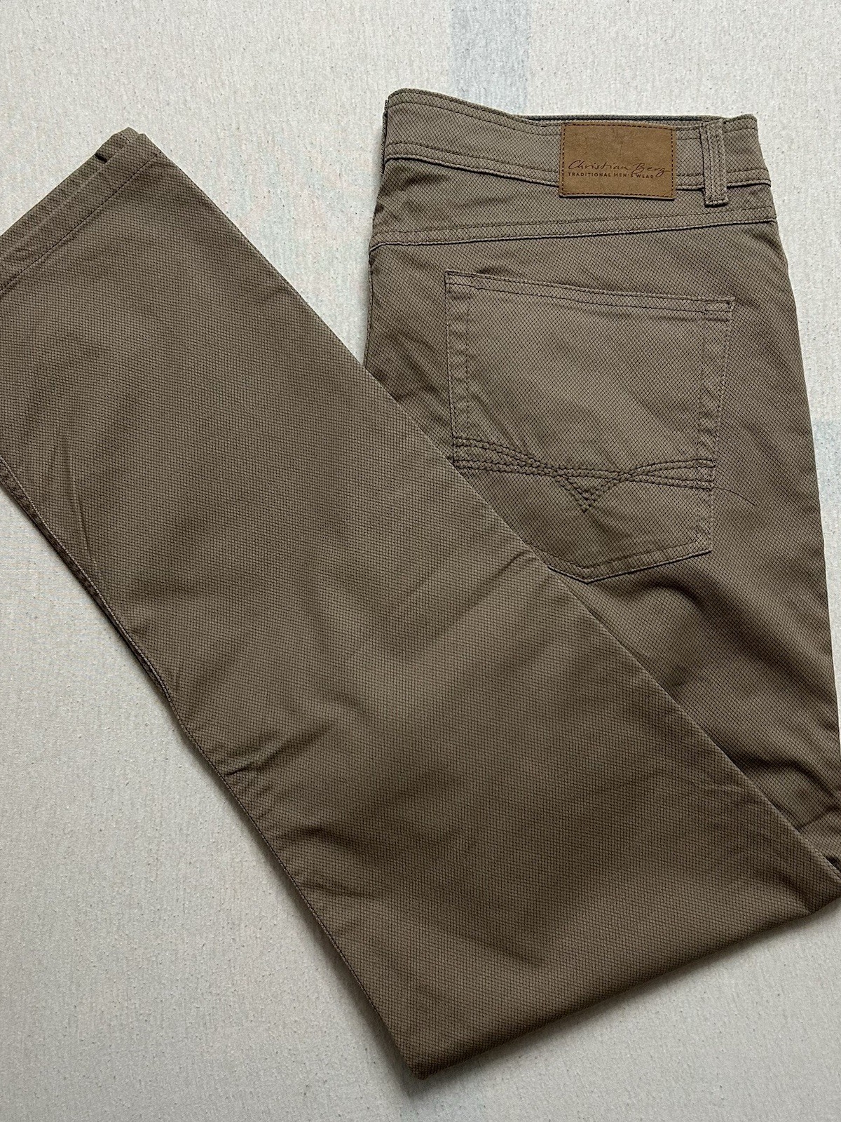 Christian Berg Chino Hose Beige Herren Größe W38 L32 Maße siehe Fotos