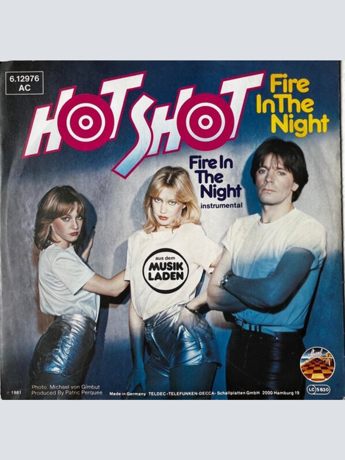 7", Single, Promo Hot Shot (2) - Fire In The Night