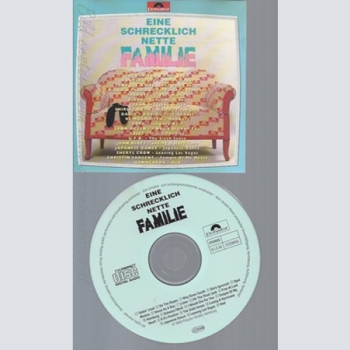 CD--EINE SCHRECKLICH NETTE FAMILLIE--POLYDOR --RAR