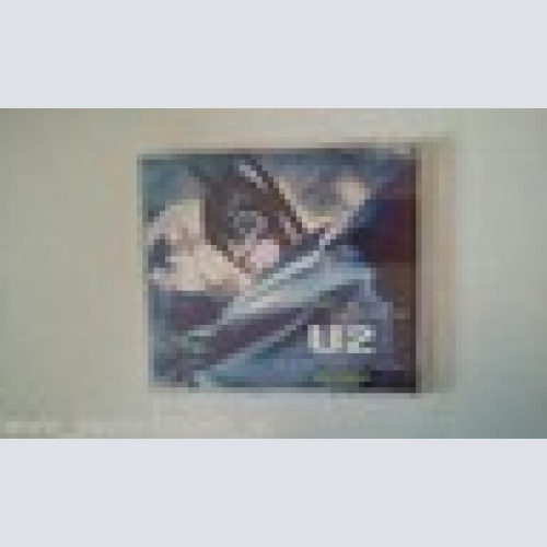 MAXI-- U2 --HOLD ME THRILL ME KISS ME KILL ME --BATMAN FOREVER --3  TRACKS