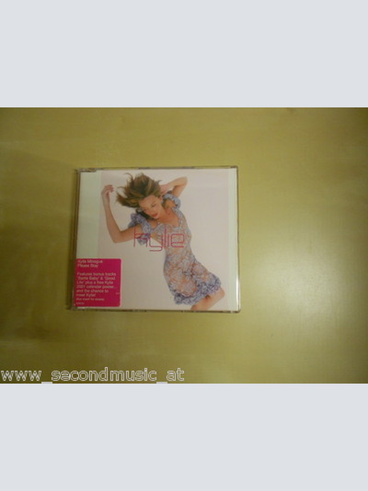MAXI CD---KYLIE MINOGUE--PLEASE STAY----WITH POSTER----2 TRACKS