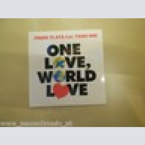 MAXI CD-- FRANK TI-YA FEAT YARDI DON--ONE LOVE WORLD LOVE-3 TRACKS--CARDSLEEVE