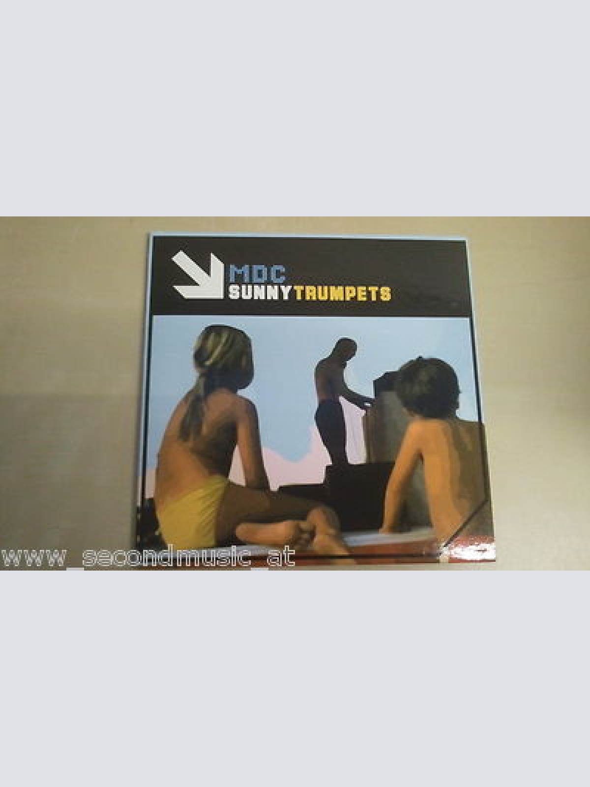 MAXI CD -MDC--SUNNY TRUMPETS-- --CARDSLEEVE--2 TRACKS