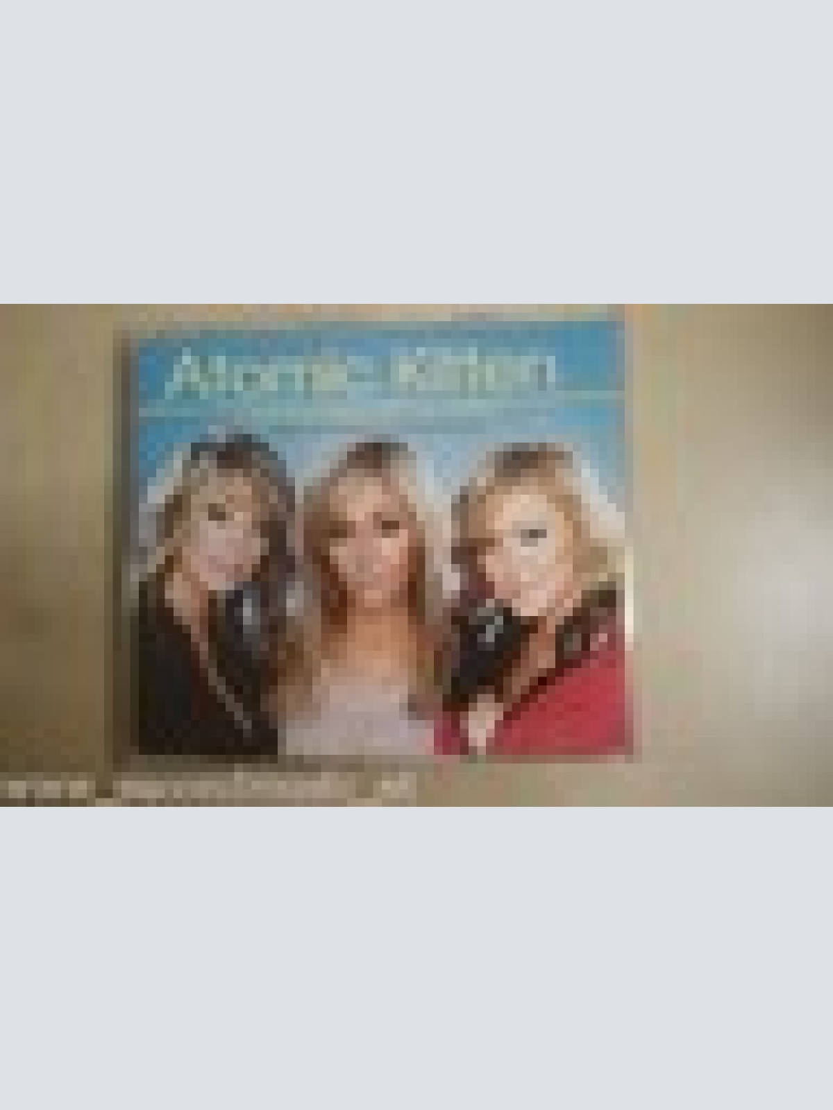 MAXI CD--ATOMIC KITTEN--THE TIDE IS HIGH--4 TRACKS