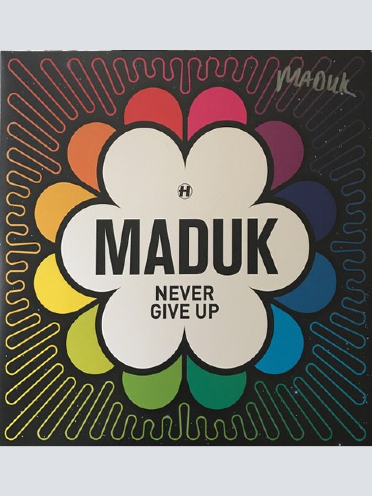 2xLP, Album, Ltd + Minimax, Album, Ltd Maduk - Never Give Up