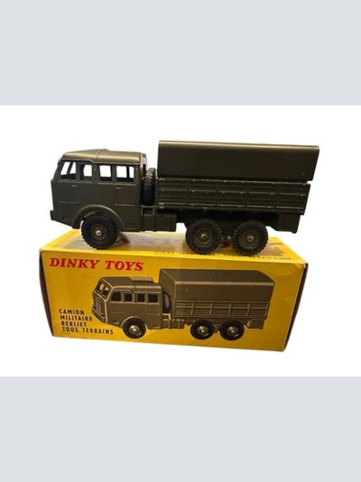 Dinky Toys Camion Militaire Berliet Tous Terrains mit original Box
