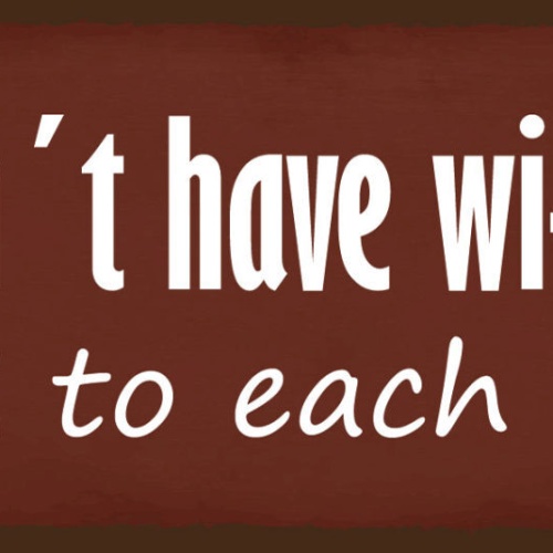 Schild We Don't Have Wifi Talk To Each Other WLAN Reden 27x10 Blech od.Holz