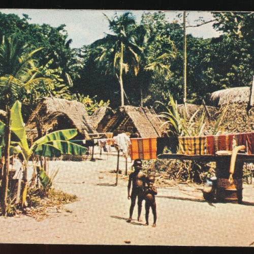 AK aus Surinam - Suriname Walddorf Wood Village mit 2 Kindern Frankreich  (1121)