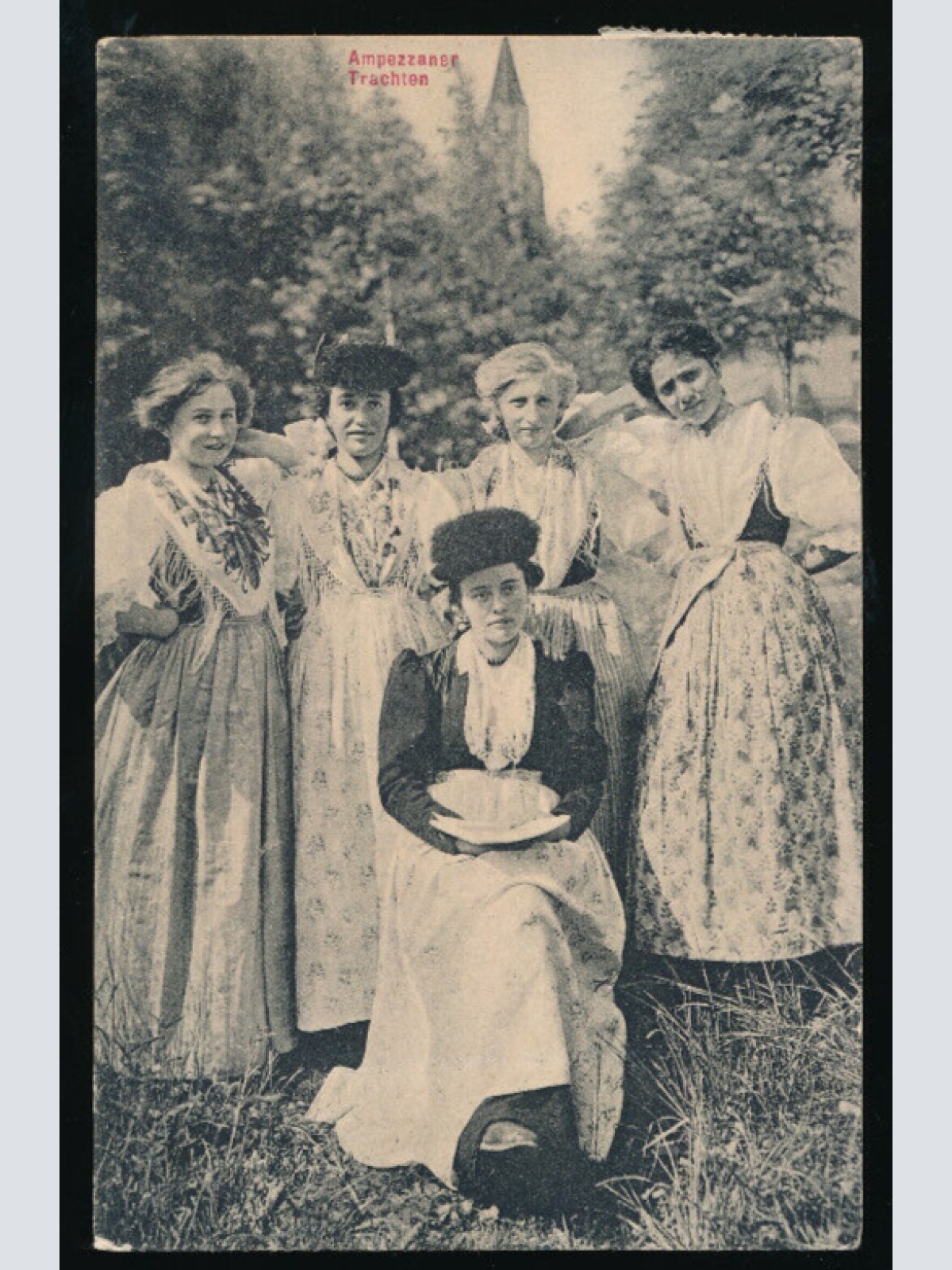 AK aus Cortina Ampezzaner Trachten Italien (1218)