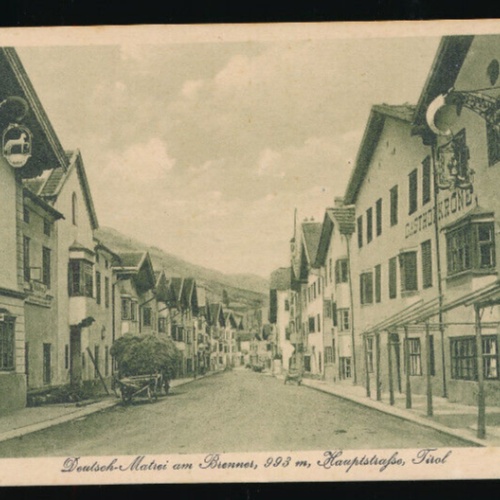 AK aus Matrei am Brenner mit Gasthof Krone Tirol (1032)