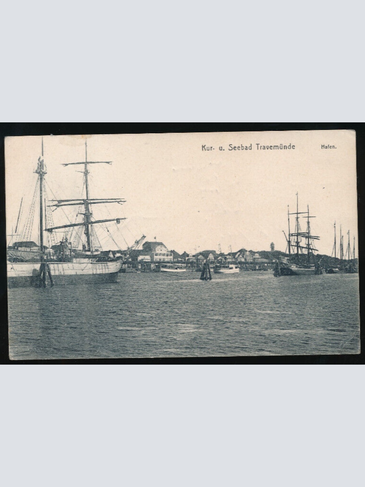 AK aus Travenmünde mit Schiffen Schleswig-Holstein (1295)