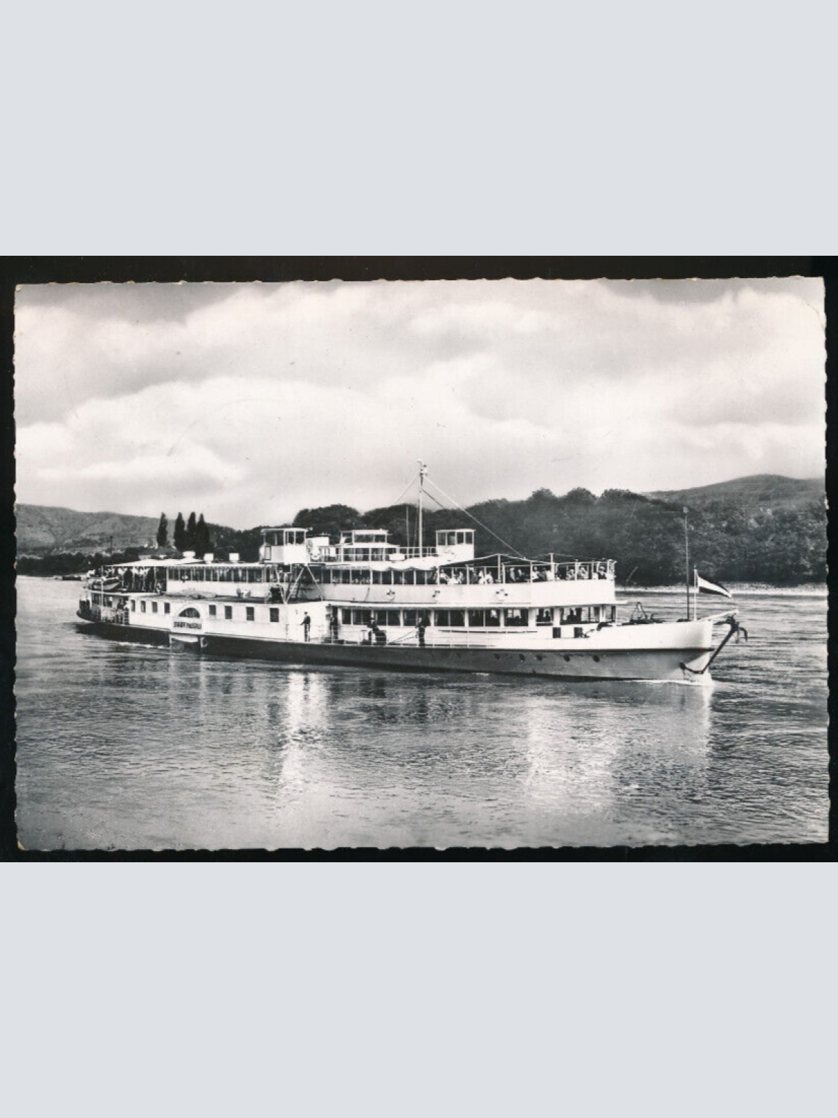 AK ertse Donau Dampfschifffahrts-Gesellschaft Motorschiff Stadt Passau (1316)