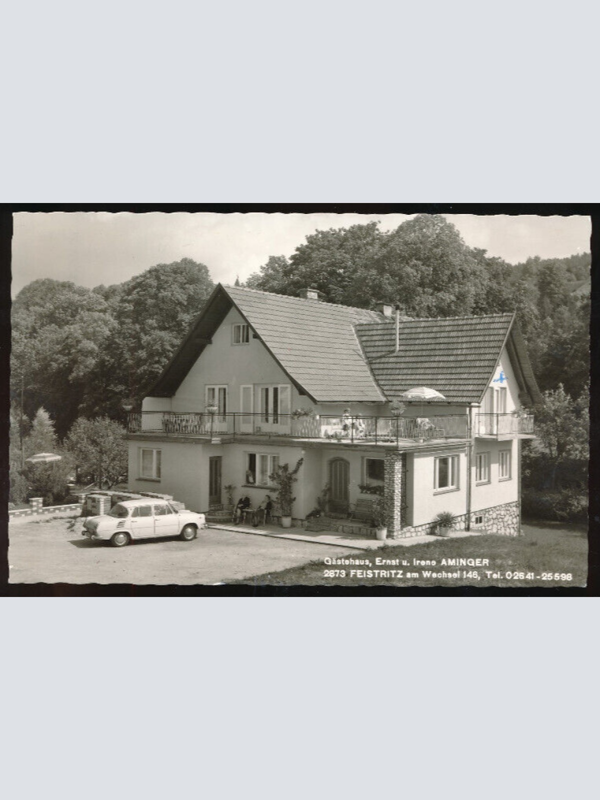 AK aus Feistritz am Wechsel mit Gästehaus Aminger mit Oldtimer Alte Autos (1165)