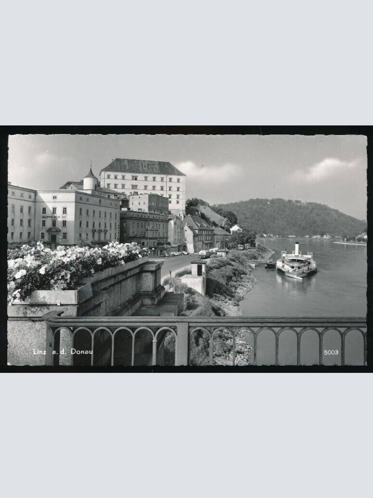 AK aus Linz an der Donau mit Dampfer Oberösterreich (1844)