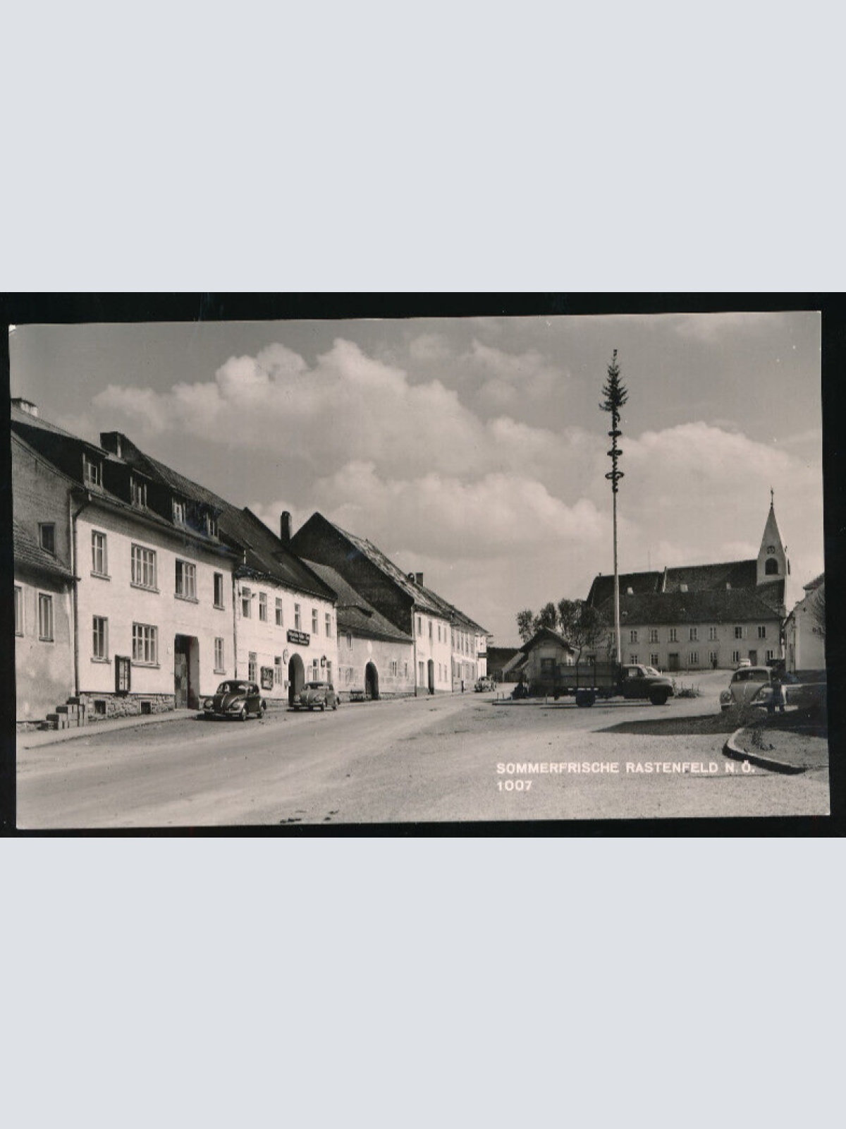 AK aus Rastenfeld mit Oldtimer VW Käfer Niederösterreich (1978)