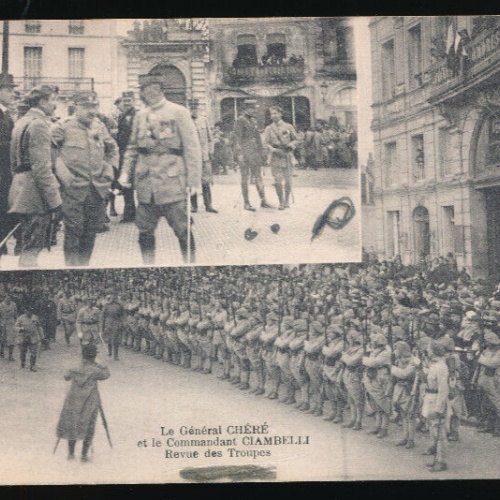 AK vom General Chere Revue des Troupes Frankreich (3201)