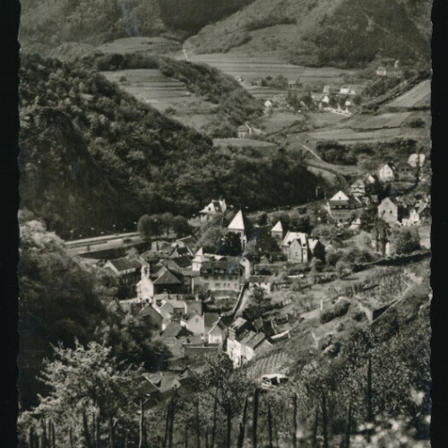 AK aus Altenahr Rheinland-Pfalz mit Blick auf Kreuzberg (4250)