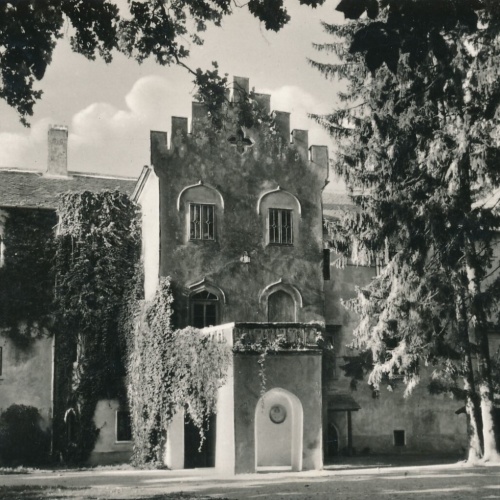 AK, Zsennye, művésztelep, Ungarn (S561)