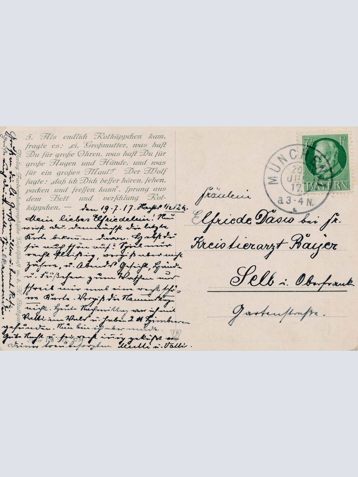 AK, Brüder Grimm, Rotkäppchen neben verkleideten Wolf im Bett (S1644)