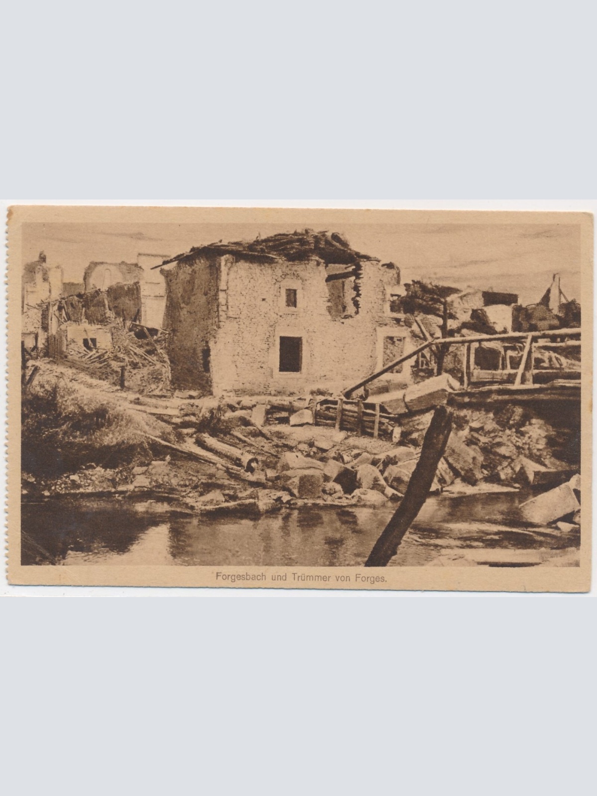 AK, Forgesbach und Trümmer von Forges, Frankreich (S1983)