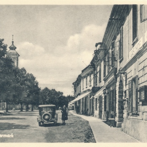 AK aus Mureck Strassenansicht mit Oldtimer Stmk  (6354)