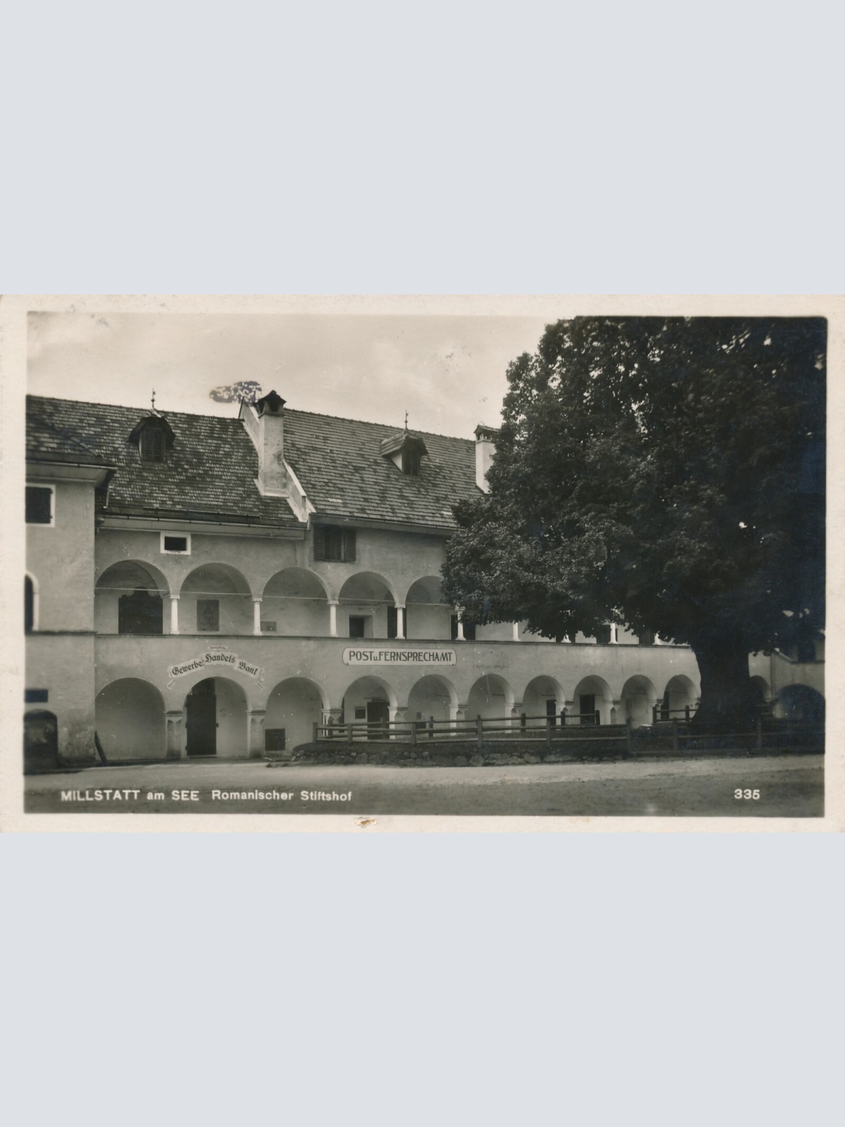 AK aus Millstatt am See mit Romanischen Stiftshof Kärnten (7264)