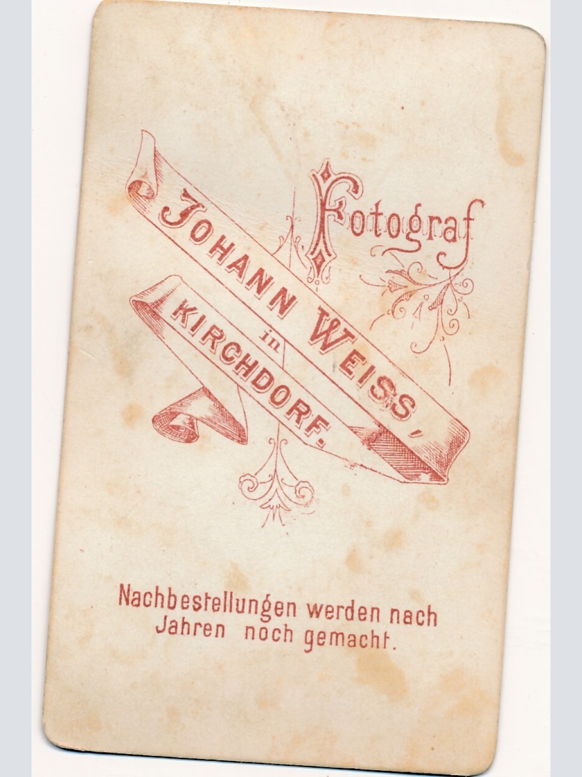 Hartkarton - Foto Frau mit Stuhl Photograf Kirchdorf Johann Weiss (7255)