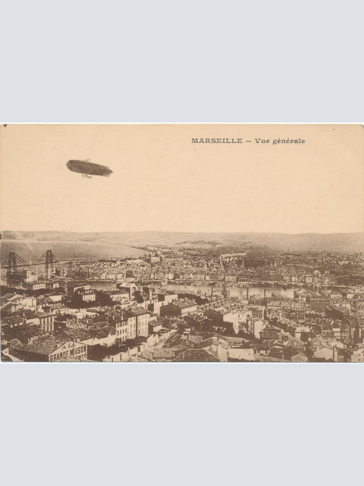 AK aus Marseille mit Zeppelin Frankreich (6654)