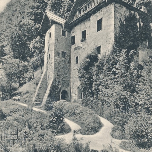 AK aus Hallstatt mit Museum Oberösterreich Ansichtskarte (8270)