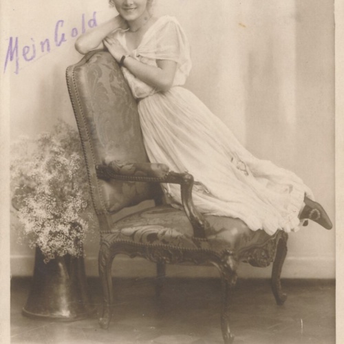 AK, Erika Glässner (S2199)