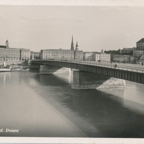 AK aus Linz an der Donau mit Brücke Oberösterreich Ansichtskarte (8508)