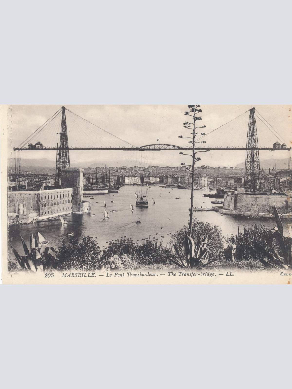 AK aus Marseille Frankreich Ansichtskarte (8605)