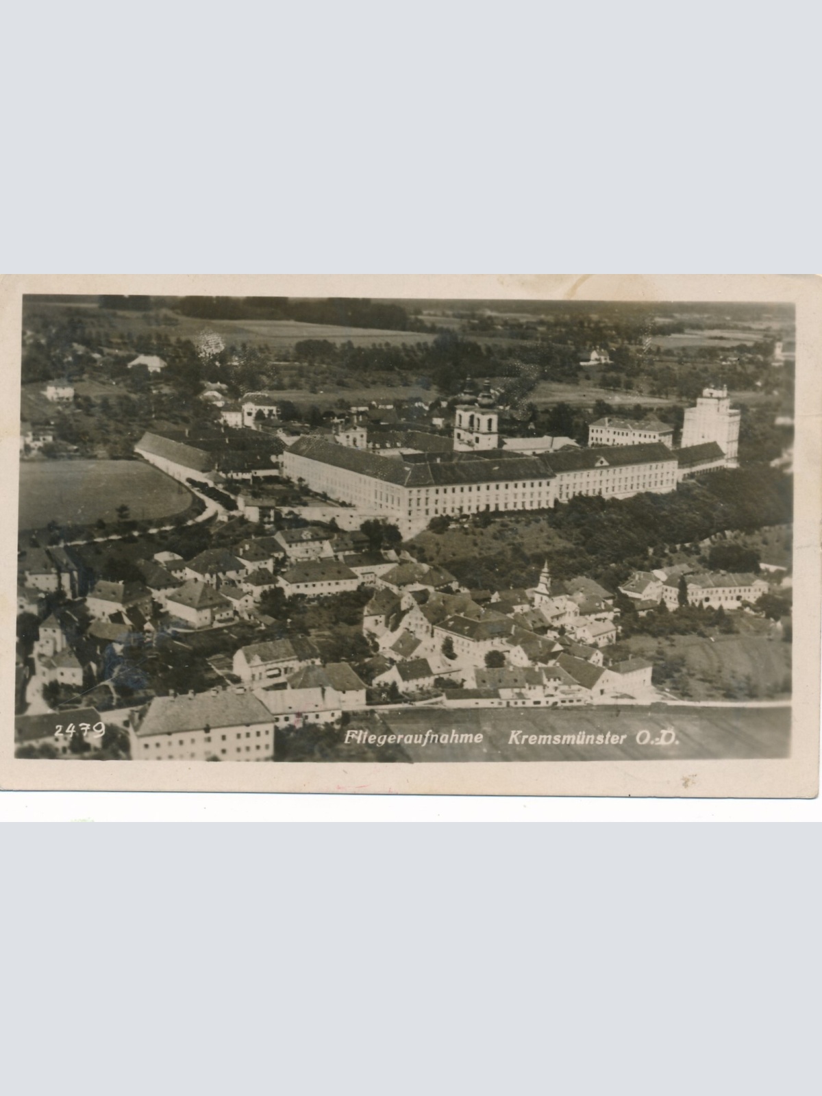 AK aus Kremsmünster Fliegeraufnahme Oberösterreich Ansichtskarte (8916)