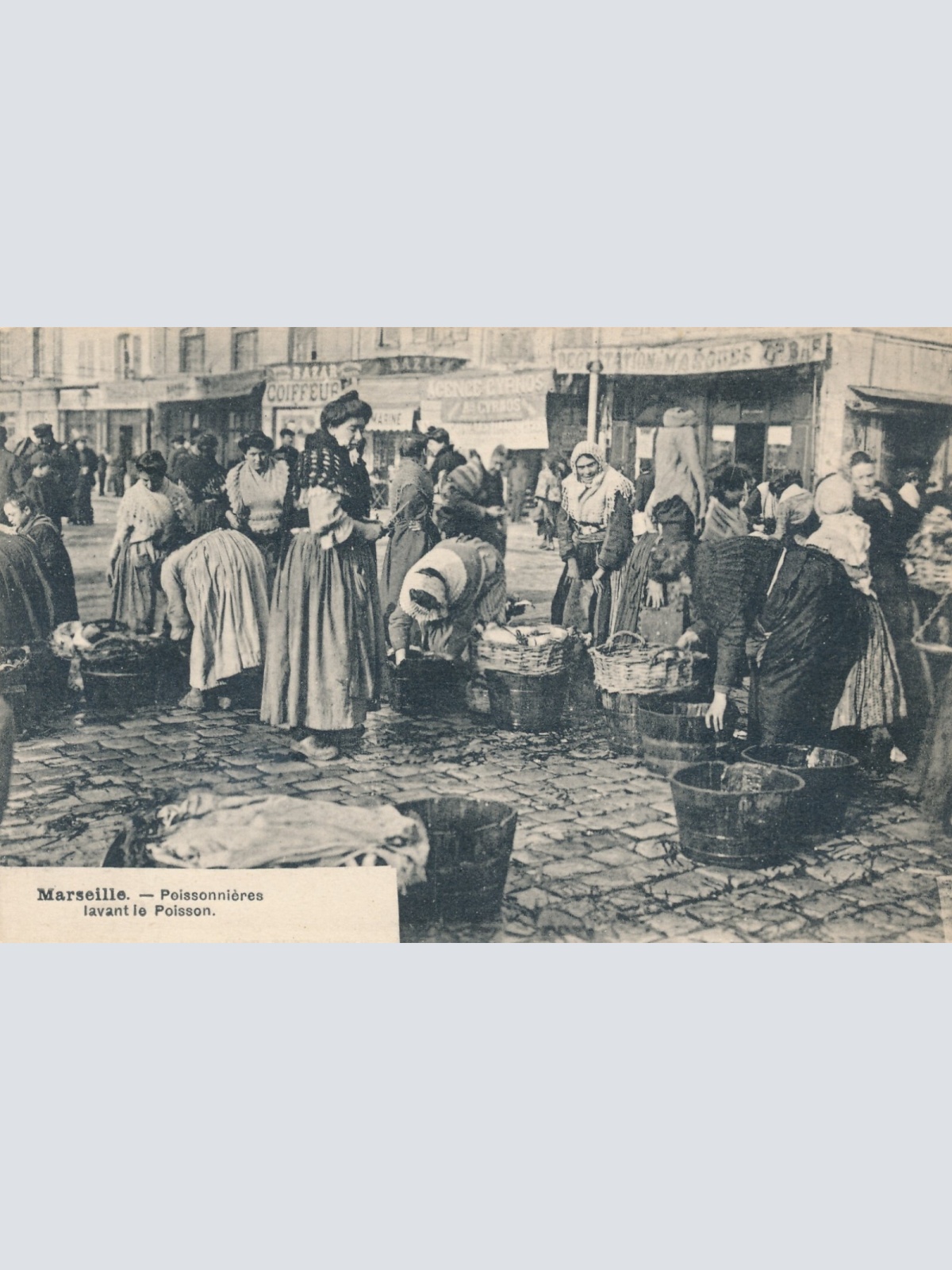AK aus Marseille Poissonnieres Italien Ansichtskarte (8768)