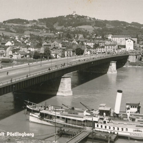 AK aus Linz an der Donau Oberösterreich mit Dampfer (J1)