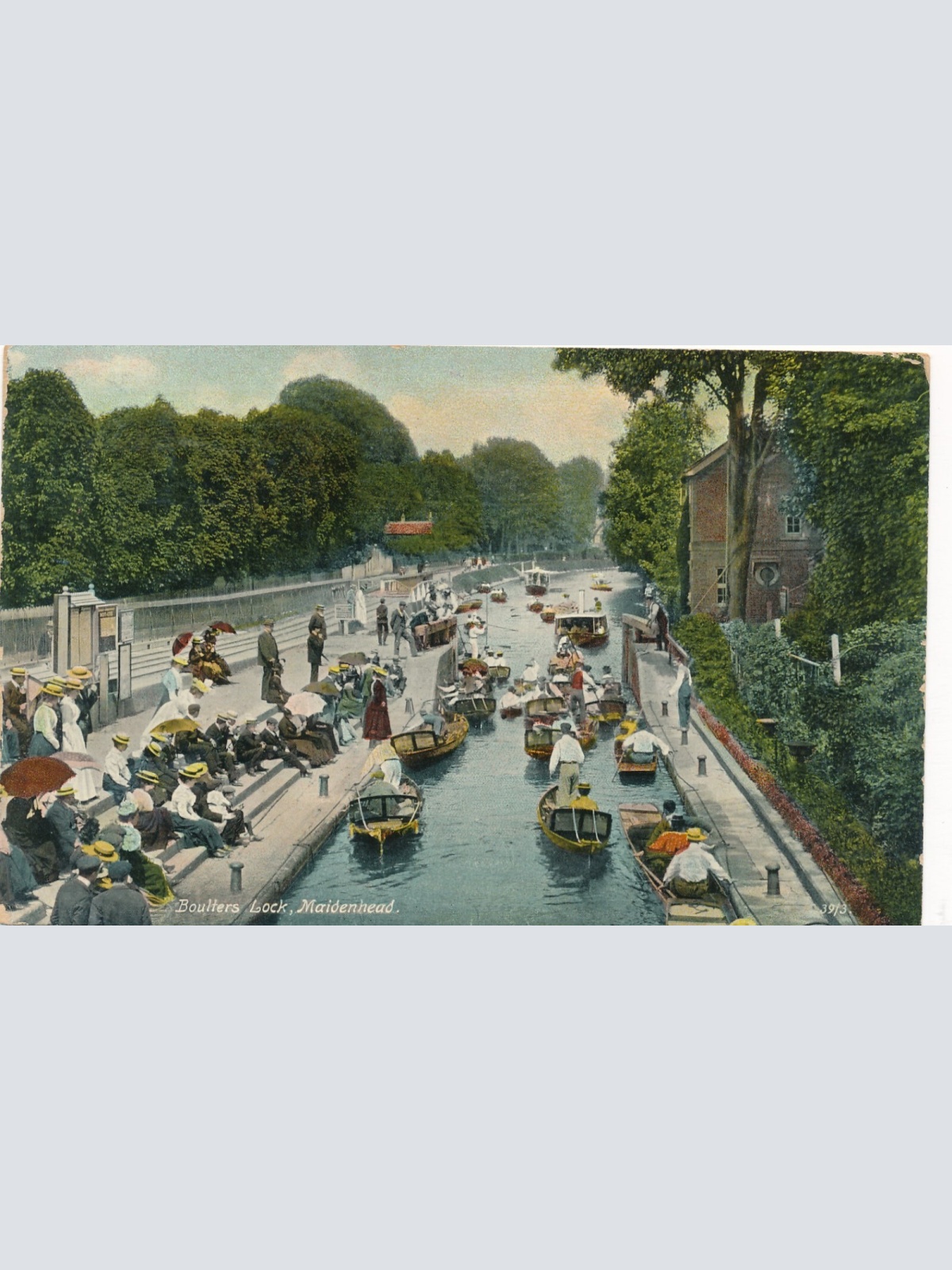 AK aus Maridenhead Boutlers Lock England Ansichtskarte (9183)