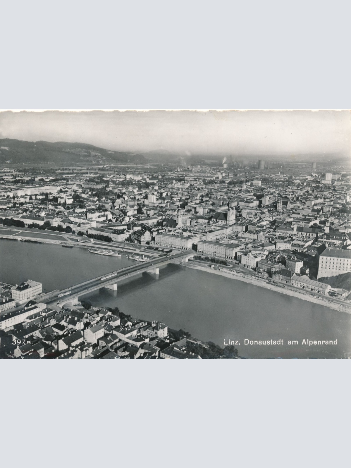 AK aus Linz an der Donau Fliegeraufnahme Oberösterr. Ansichtskarte (8983)