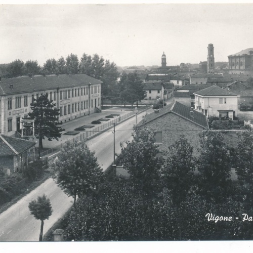 AK aus Vigone Italien Ansichtskarte (9524)