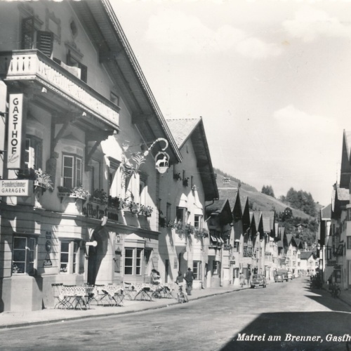 AK aus Matrei am Brenner mit Gasthof Lamm Tirol Ansichtskarte (9308)