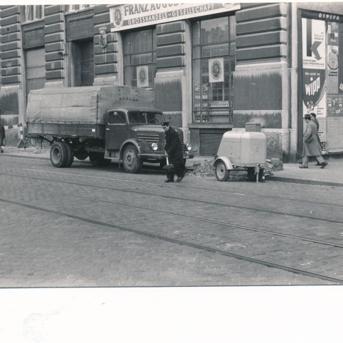 AK aus Wien rechte Wienzeile Wien Ansichtskarte (8421)