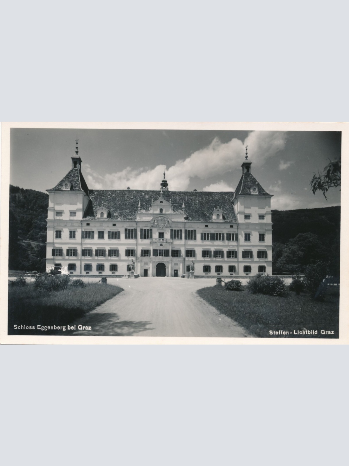 AK aus Graz mit Schloss Eggenberg Steiermark Ansichtskarte (9600)