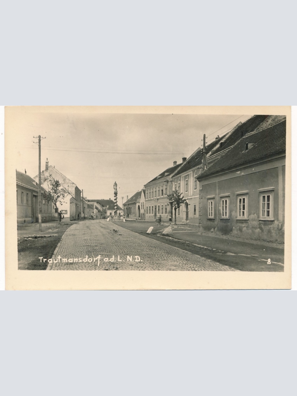 AK aus Trautmansdorf Niederösterreich Straßenansicht (J72)