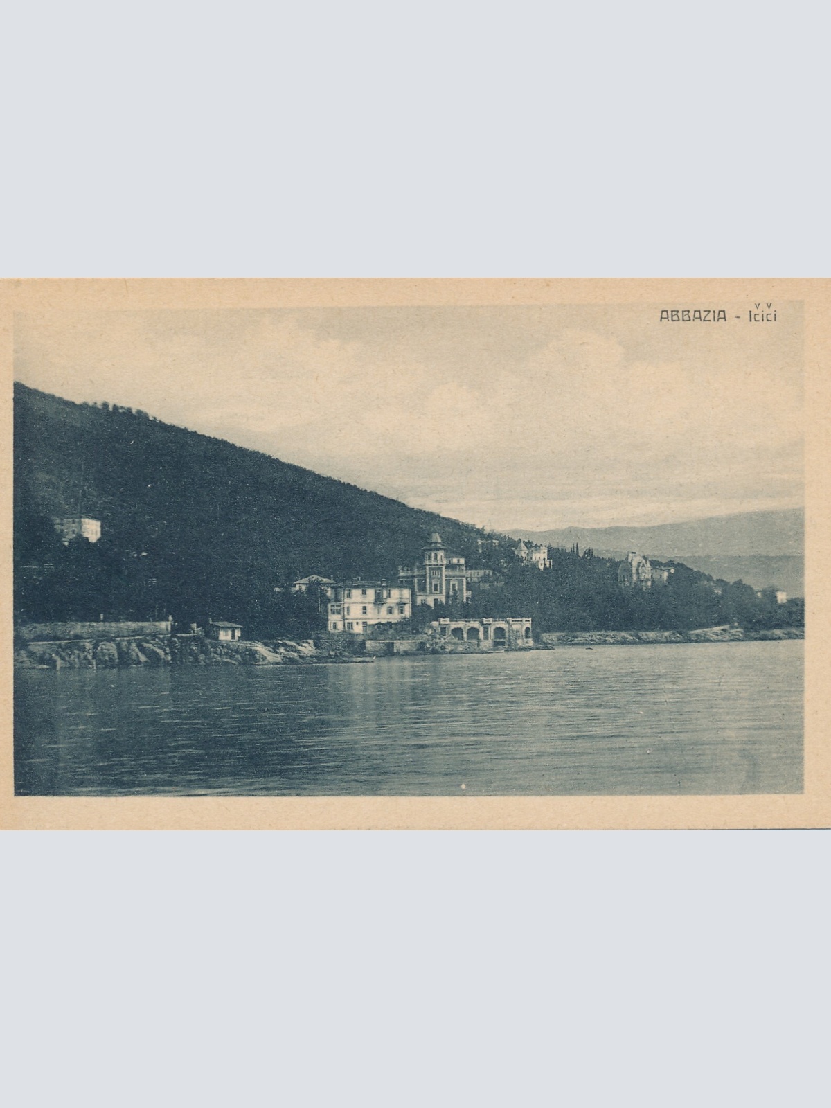 AK aus Abbazia icici Italien Ansichtskarte (10936)