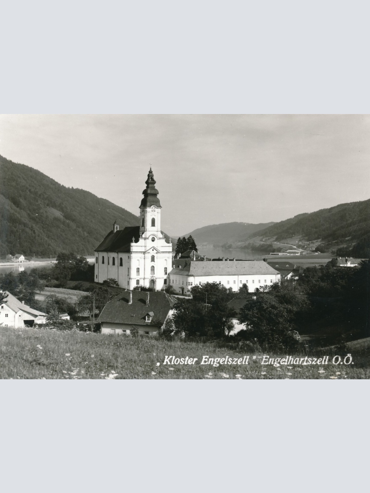 AK aus Engelhartszell mit Kloster Oberösterreich Ansichtskarte (11081)