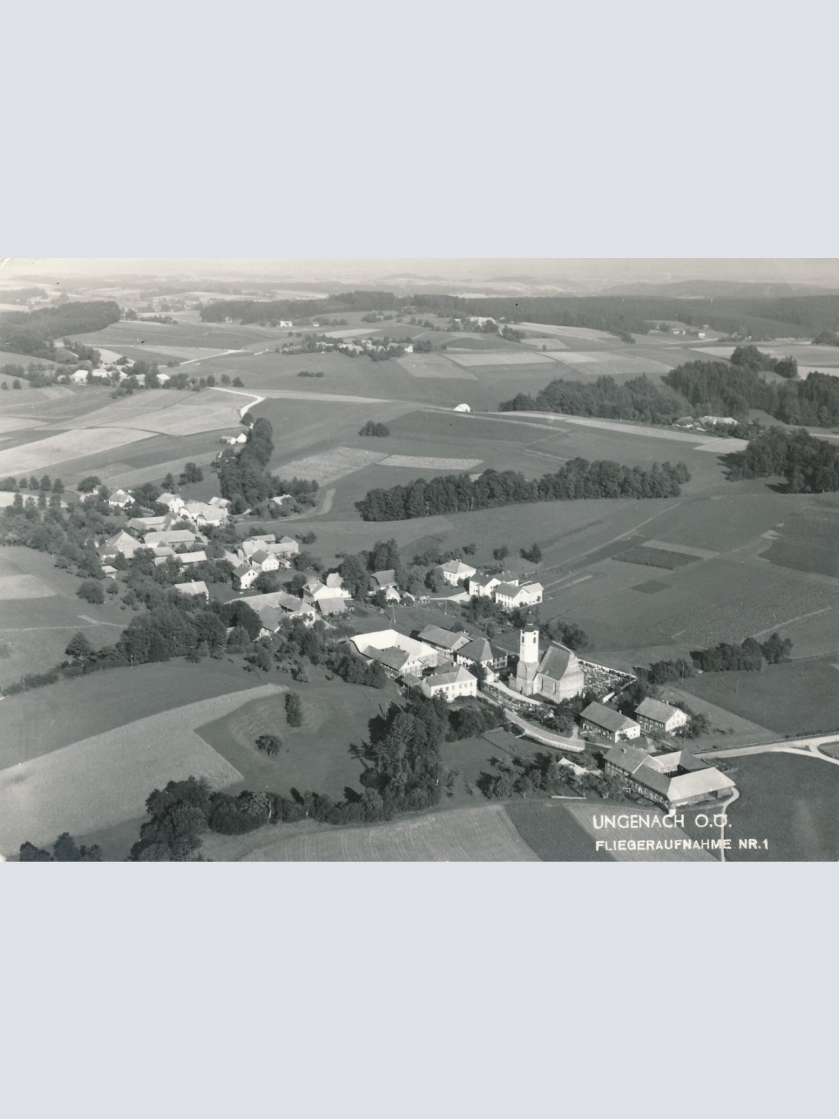 AK aus Ungenach Fliegeraufnahme Nr.1 Oberösterreich Ansichtskarte (11232)